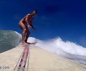 Adonis Surfer goes..
